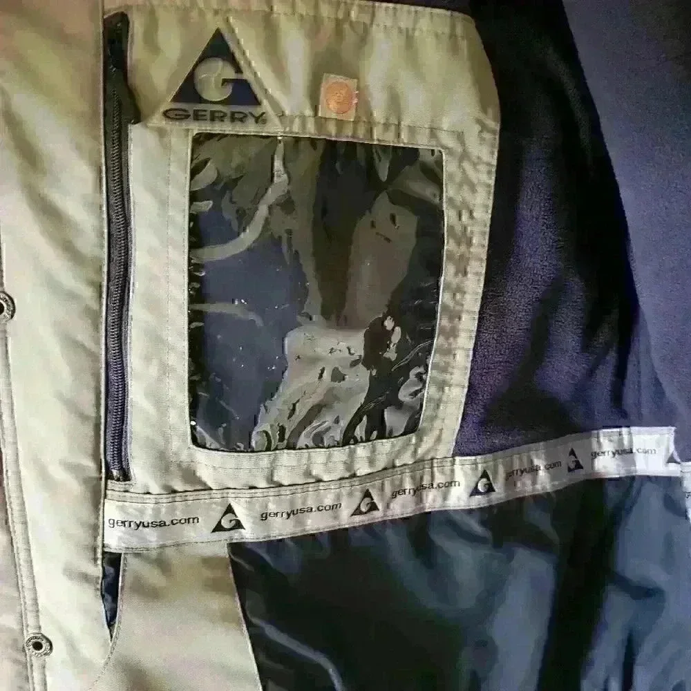 Gerry Men's Grey Insulated Jacket Snap Button & Zip Front & Side Pocket Size L